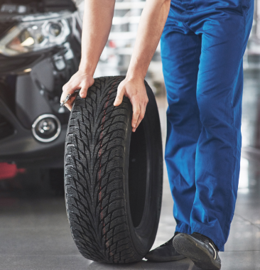 WHEEL ALIGNMENT ISSUES: WHY IGNORING THEM IS DANGEROUS