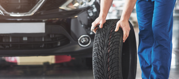 HOW TO KNOW IF YOUR VEHICLE HAS WHEEL ALIGNMENT ISSUES